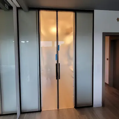 Lustra | Balustrady szklane | Lacobel | Szklane drzwi | Szklarz | Drukarnia | Fototapety - 3d-Graphic